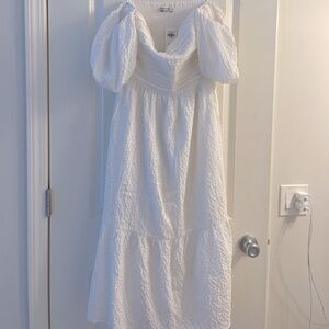 Abercrombie Emerson Off-shoulder dress